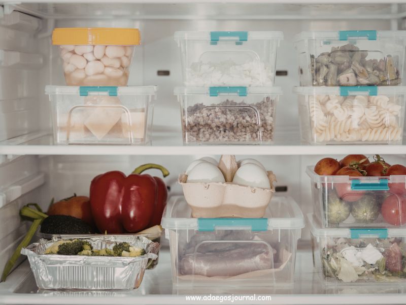 Clean-neatly-arranged-fridge