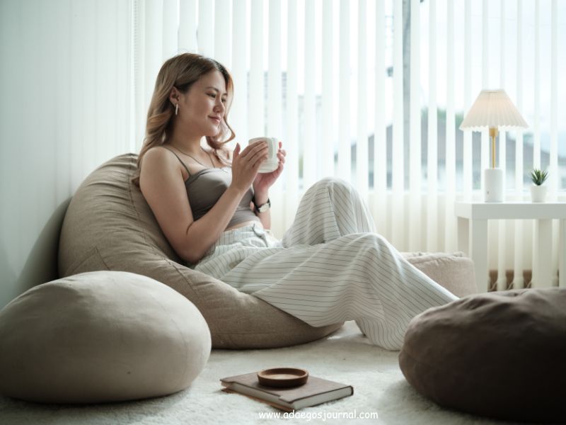 a-quiet-morning-with-planner-and-coffee