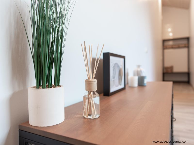 Flower Decor on Entryway Table