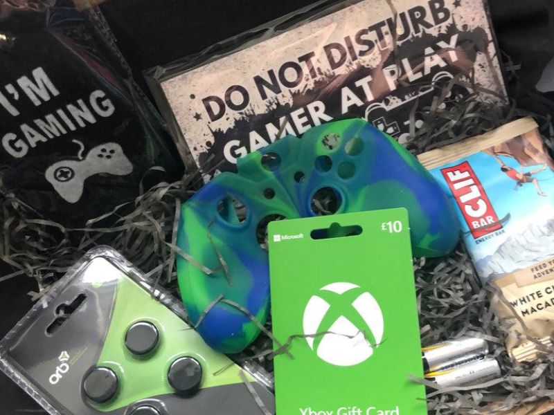 Fathers-Day-gift-basket-ideas