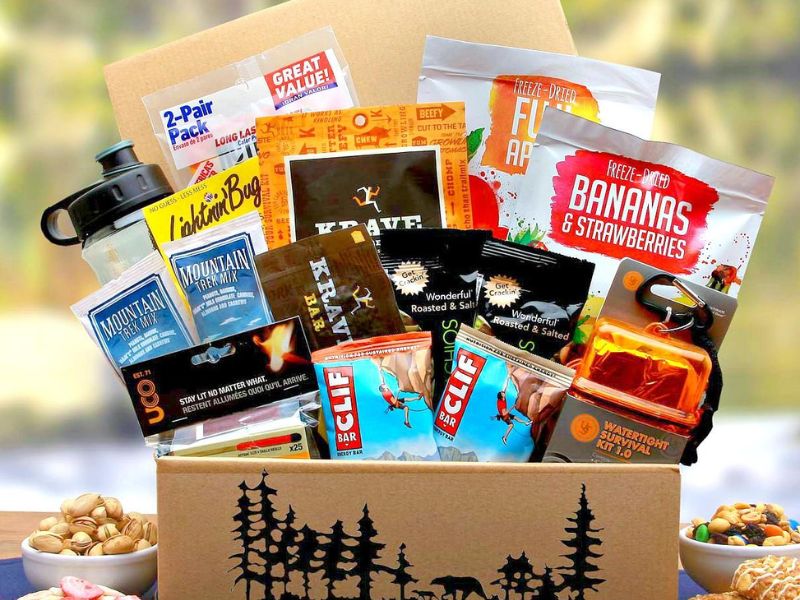 Outdoor-Adventure-Basket