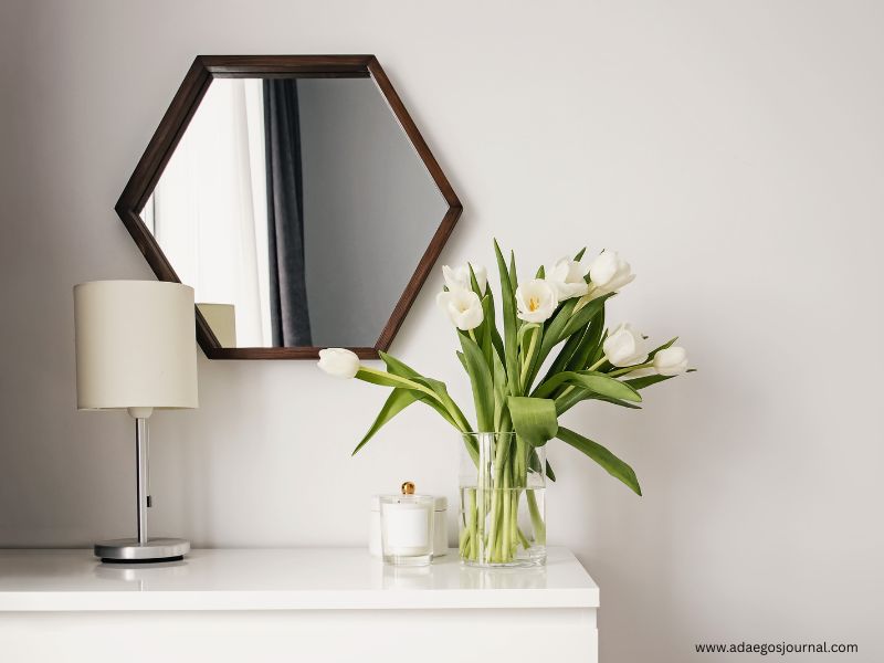 Statement-Vase-with-Fresh-or-Faux-Blooms